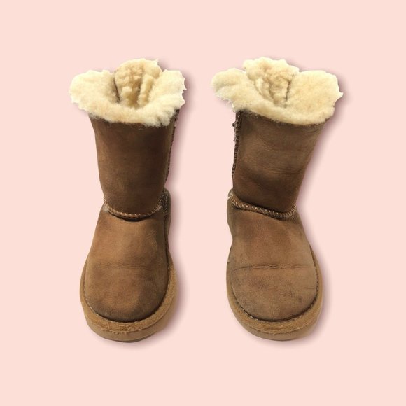 UGG Chestnut Bailey Bow Faux Sheepskin Boots 9 Tod - Picture 2 of 10